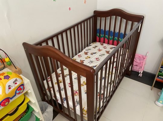 infant and toddler bed