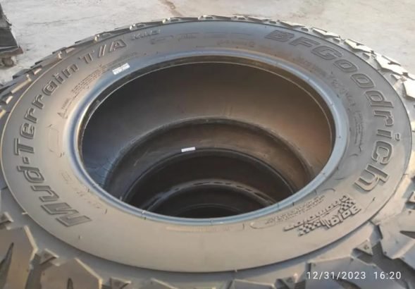 35/12.50/17#Bfgoodrich tyre