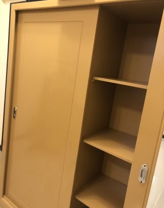 Brown medium wardrobe