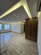 مكاتب فاخرة ومكيفة بدون عمولة بالغرافة offices luxury no commission in ghrrafa