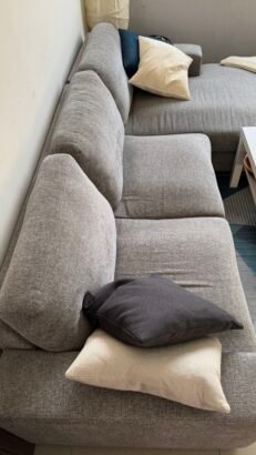 Sofa seat L shape for sale للبيع مقعد كنبة على شكل حرف L