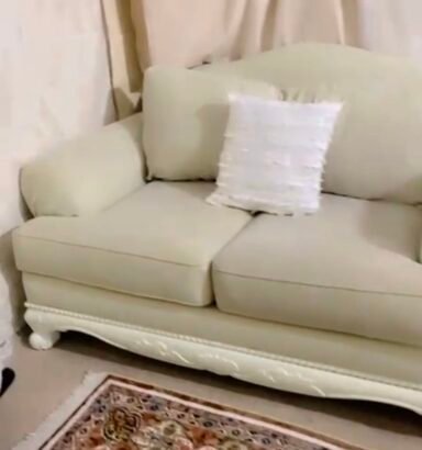 للبيع طقم كراسي