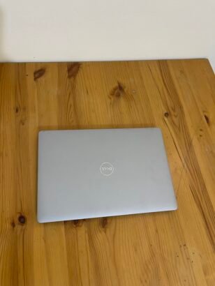 dell latitude 5310 core i5 th10 الجيل العاشر ممتاز جدا