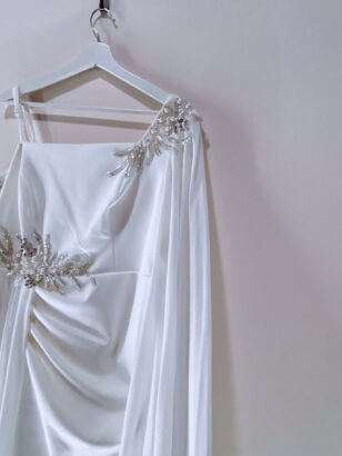 فستان سهرة أبيض أنيق Elegant white evening dress for sale