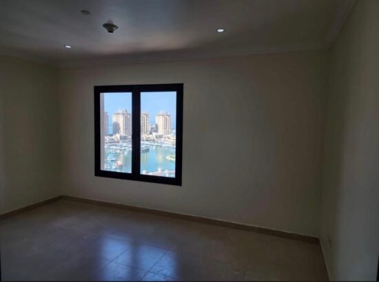 للإيجار شقه 3 غرف باللؤلؤة