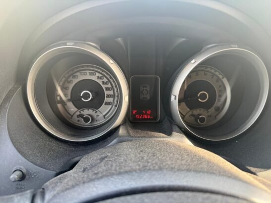 Mitsubishi Pajero 2014 – Low KM (1...