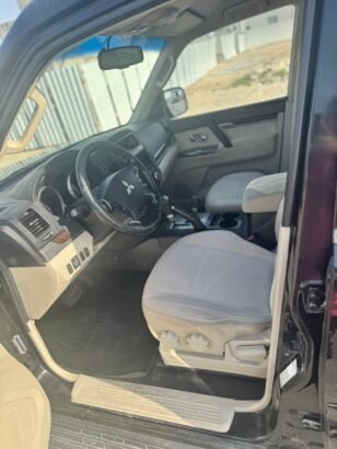Mitsubishi Pajero 2014 – Low KM (152k) – Clean