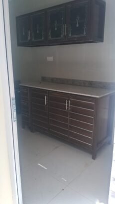 للإيجار ملحق شعبي